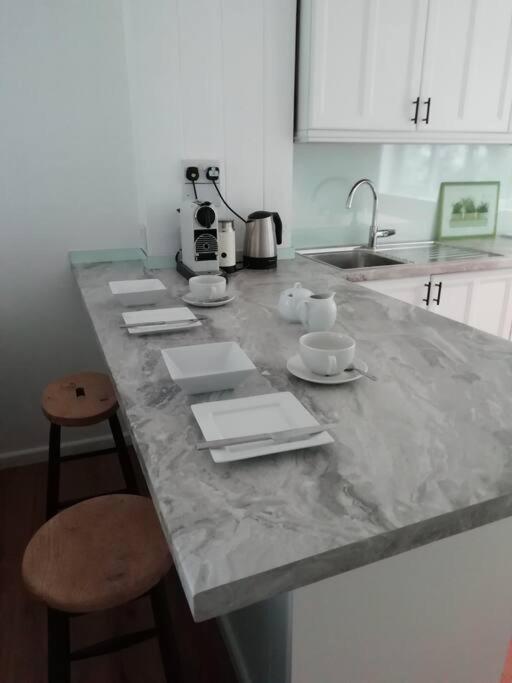 2 Bed Villa With Full Use Of Site Facilities Ньюки Экстерьер фото