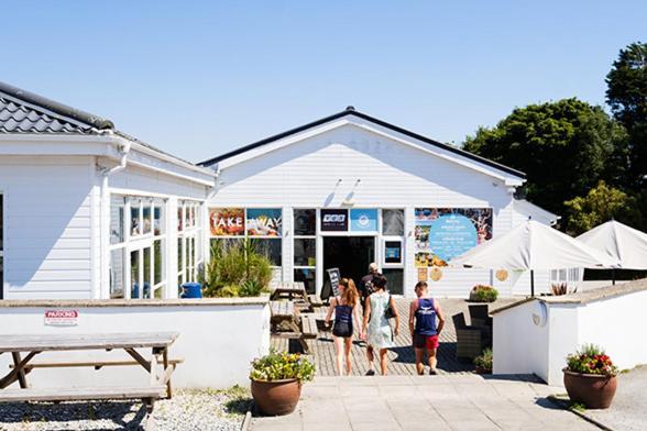 Cornwall Family Friendly Villa With Free Use Of Pool, Soft Play, Mini Golf, Tennis, Gym, Fitness Classes, Sauna And Ice Baths Ньюки Экстерьер фото
